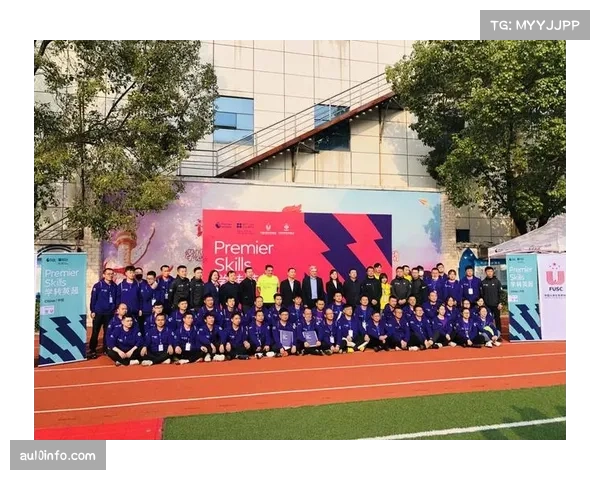 英超推出青少年足球教育项目，20支俱乐部参与校园合作